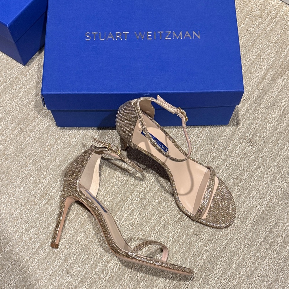 Stuart Weitzman Glittering Gold Heels